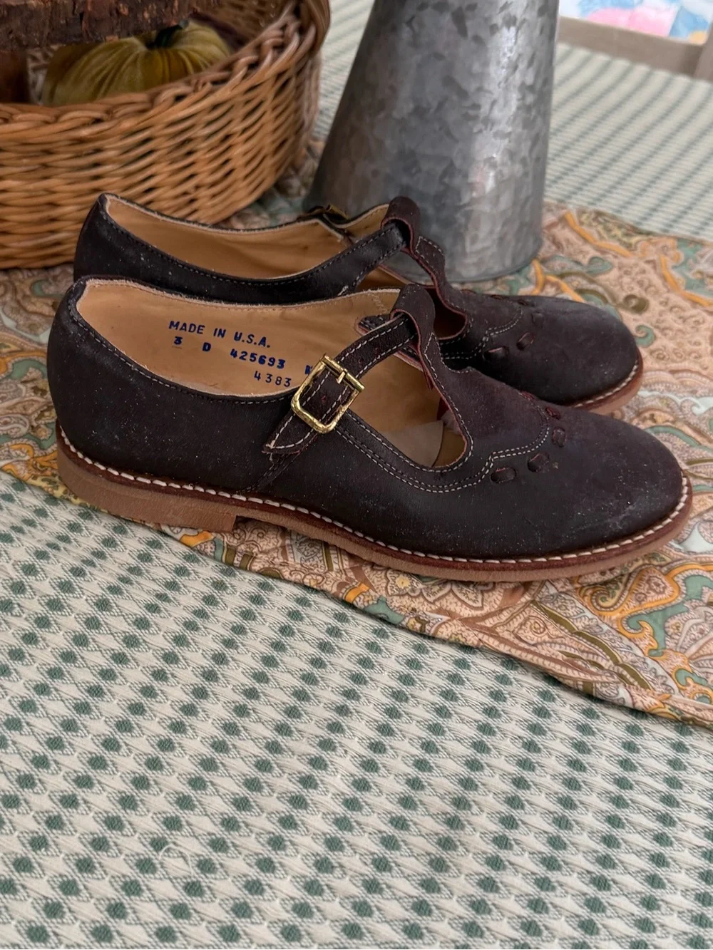 Vintage Handmade Dark Brown Suede Mary Jane Leather Shoes with Buckle Sz 3